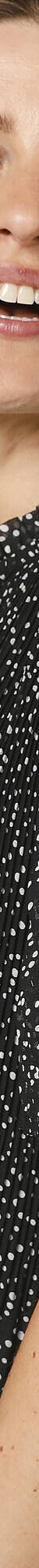Robe en voile plissé imprimé pois, manches "papillons" (noir / blanc) Robe en voile plissé imprimé pois, manches "papillons" (noir / blanc)